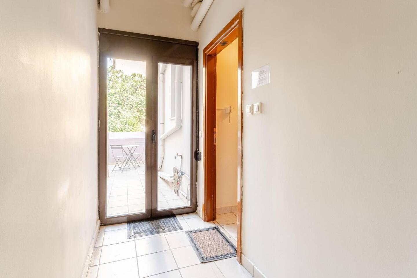 John'S Athenian Beauty 45M2 , Metro 7' Apartment Exterior photo