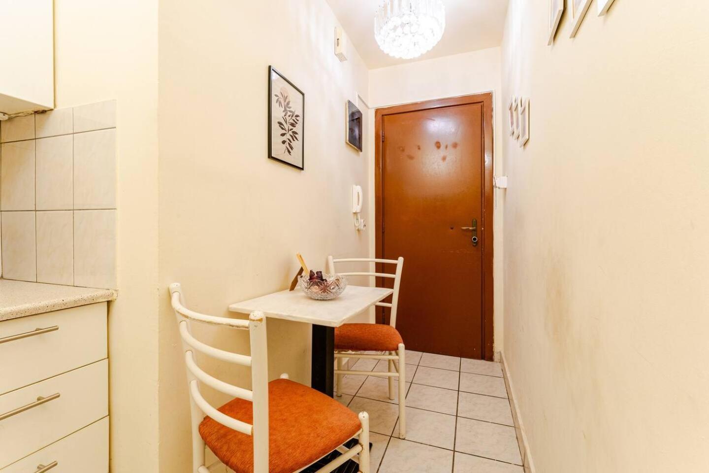 John'S Athenian Beauty 45M2 , Metro 7' Apartment Exterior photo